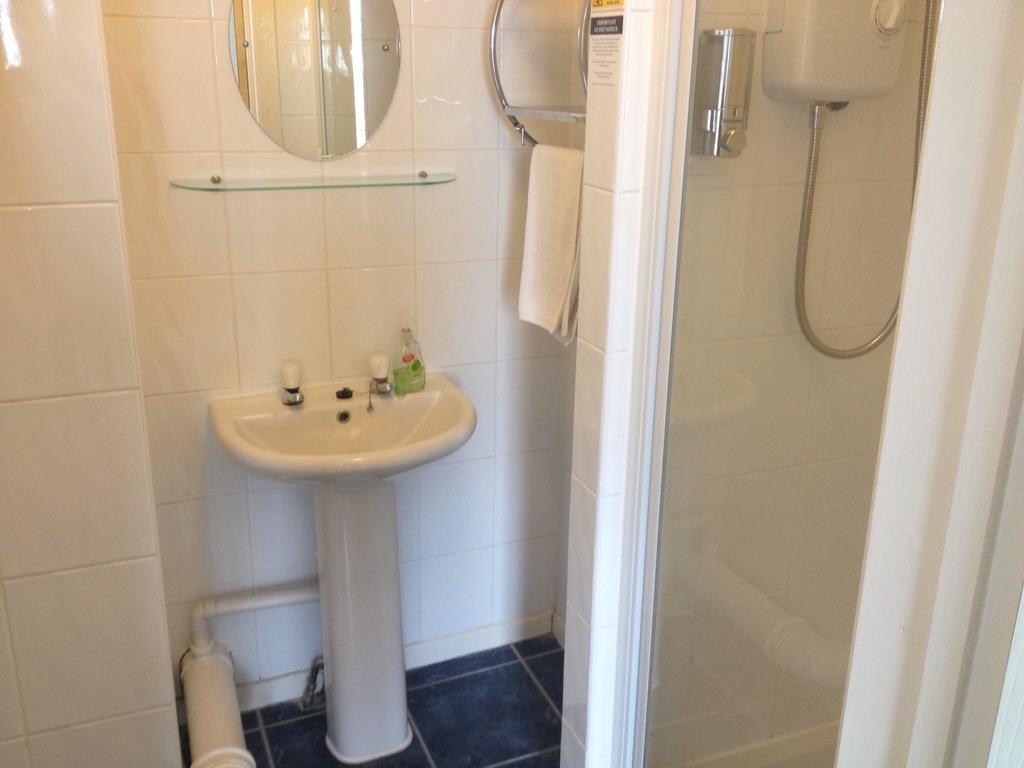 Arcadia Guest House Weymouth Room photo